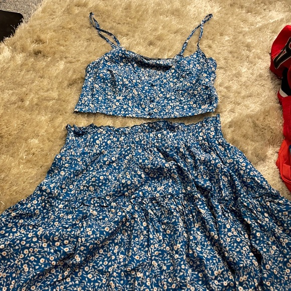 SOLD Two peice set